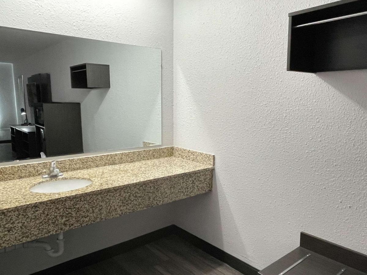Motel 6 West Columbia Sc Airport Extérieur photo